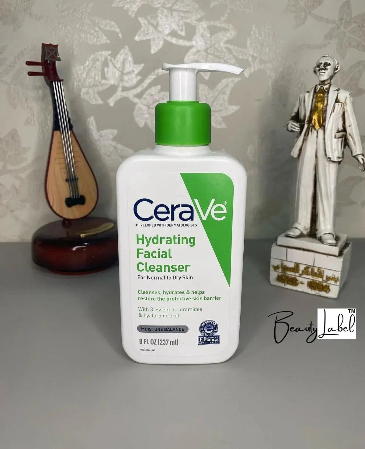 CeraVe Hydrating Facial Cleanser 237ML - BeautyLabel