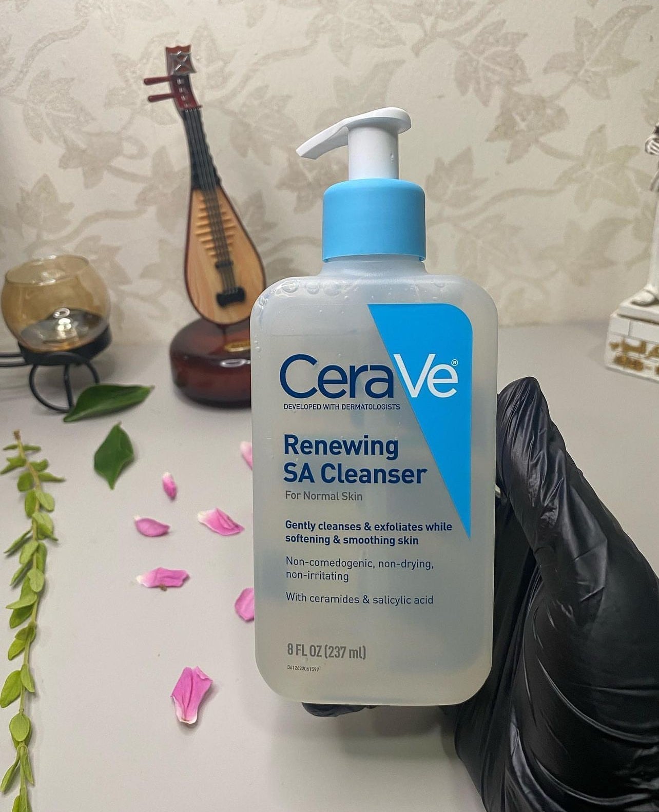 CeraVe Renewing SA Cleanser 237ML - BeautyLabel