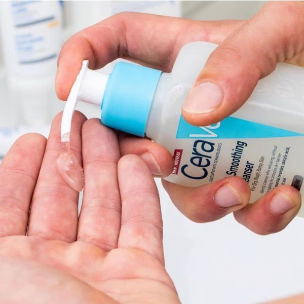 CeraVe SA Smoothing Cleanser For Dry, Bumpy Skin  236ml - BeautyLabel