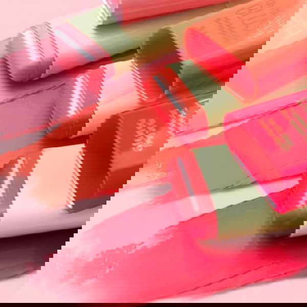 PIXI On-the-Glow Blush - BeautyLabel