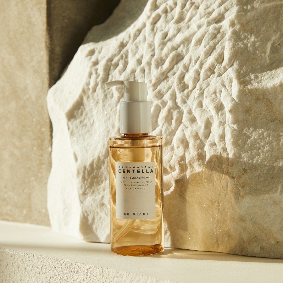 Skin1004 Madagascar - Centella Light Cleansing Oil 200ml - BeautyLabel