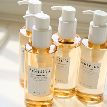 Skin1004 Madagascar - Centella Light Cleansing Oil 200ml - BeautyLabel